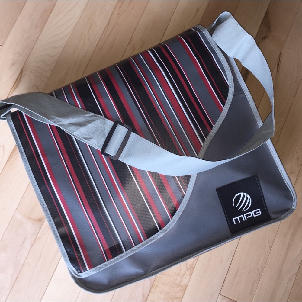 MPG Messenger Bag